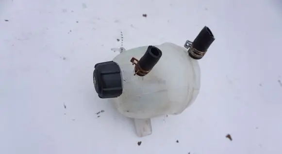 Dacia Duster Coolant expansion tank/reservoir WYRWNAWCZY