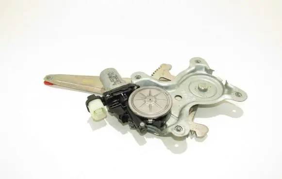 Mitsubishi L200 Rear window lifting mechanism without motor mn182354