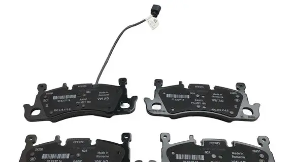 Audi Q6 e-tron Brake pads (front) 95C698151