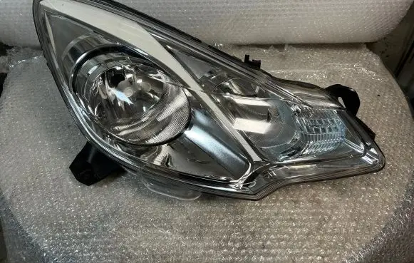 Citroen C3 Headlight/headlamp 9673814380 0900409005