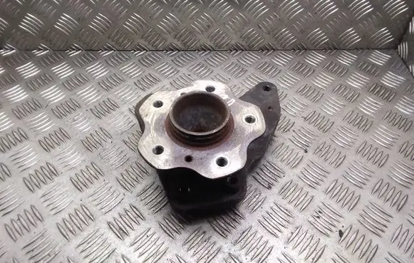 Nissan Qashqai Rear wheel hub