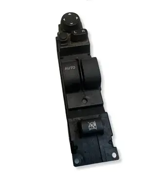 Mazda 2 Electric window control switch K1827