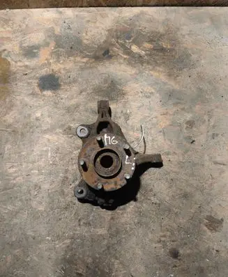 Mazda 6 Front wheel hub