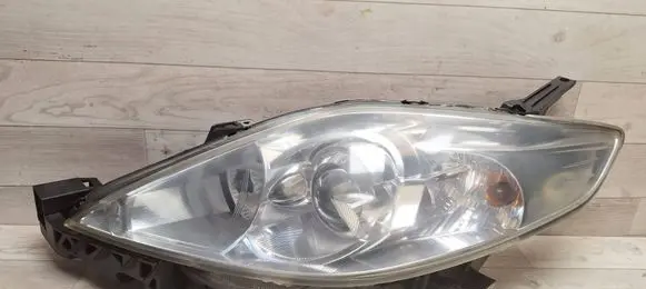Mazda 5 Headlight/headlamp