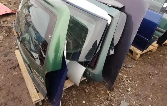 Peugeot 106 Tailgate/trunk/boot lid