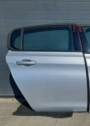 Peugeot 308 Rear door 