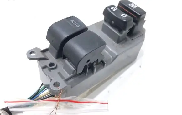 Toyota Auris E180 Electric window control switch