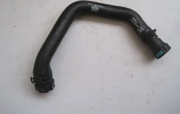 Land Rover Range Rover Sport L494 Engine coolant pipe/hose CPLA18B402HC