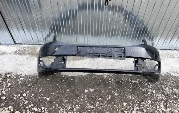 Skoda Octavia Mk3 (5E) Front bumper