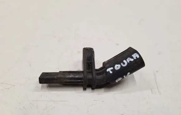 Volkswagen Touran I ABS brake wheel speed sensor 10071150693 7H0927803