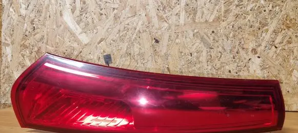 KIA Ceed Rear/tail lights 924031h3