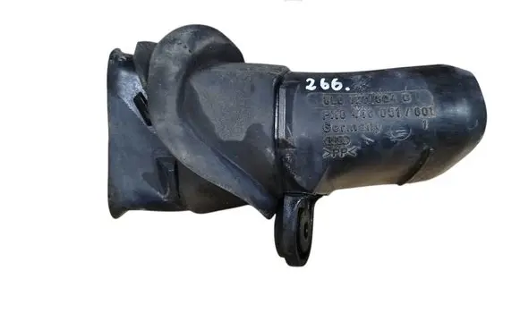 Audi A3 S3 8L Air intake hose/pipe 8L0129604B