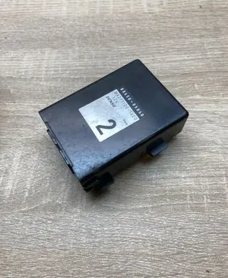 Toyota Avensis T220 Air conditioning/heating control unit 8865005060 MB2771001400