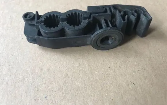 Opel Astra J Other body part 13299880