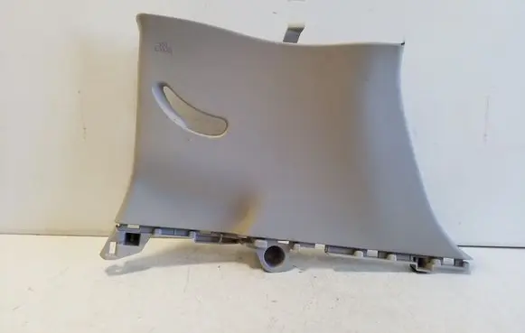 Nissan Leaf I (ZE0) (C) pillar trim 769343NL0A