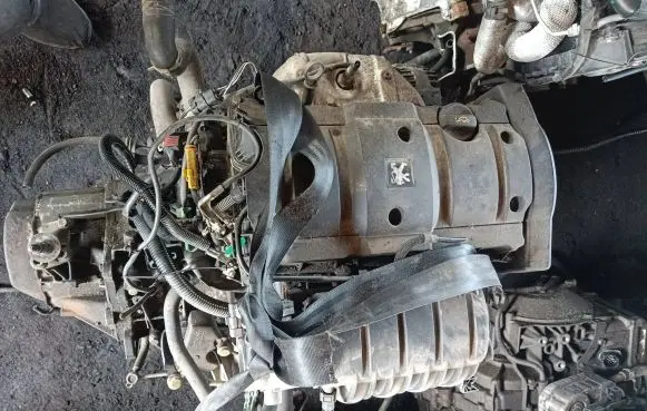Peugeot 206 Engine 