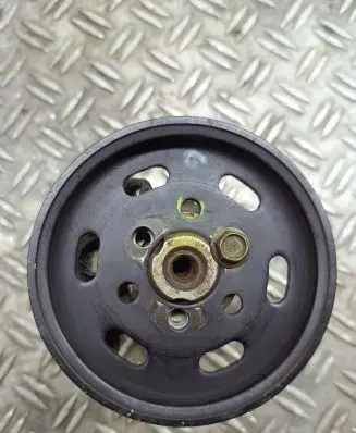 Volkswagen Golf IV Power steering pump
