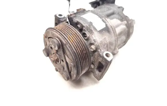 Mazda 3 II Air conditioning (A/C) compressor (pump) 8V6N-19D629-AA