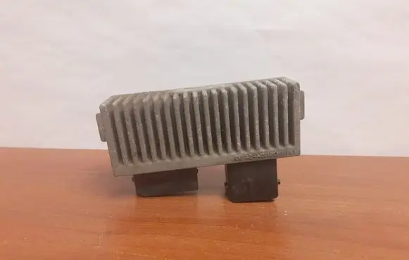 Renault Scenic III - Grand scenic III Glow plug pre-heat relay 8200558438A 6428
