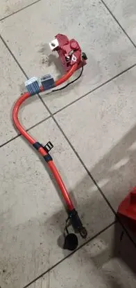 Positive cable (battery)