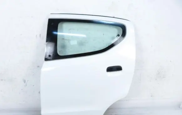 Suzuki Alto Rear door 