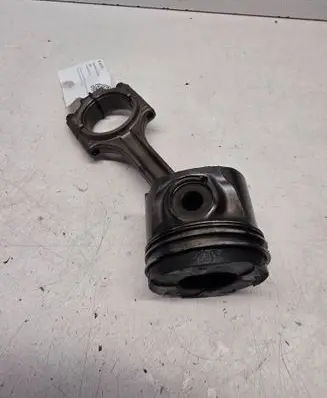 Volvo V70 Piston with connecting rod 1234