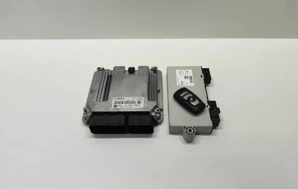Engine ECU kit and lock set