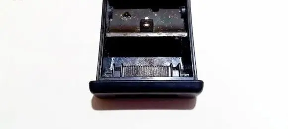 Nissan X-Trail T30 Car ashtray