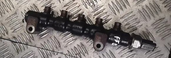 Ford Focus Fuel main line pipe 9654592680