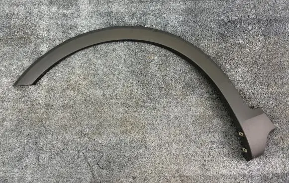 Volkswagen Passat Alltrack Front arch trim 3G9853717 L172