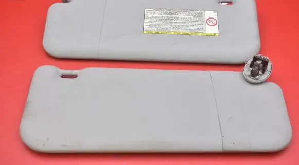 Toyota Corolla Verso E110 Sun visor