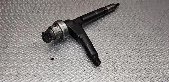 Opel Meriva A Fuel injector 8973138612