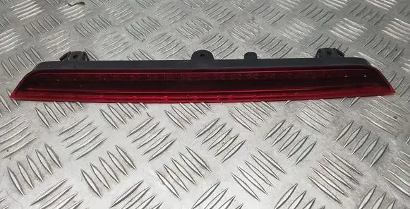 Porsche Cayenne (92A) Third/center stoplight 4L0945097