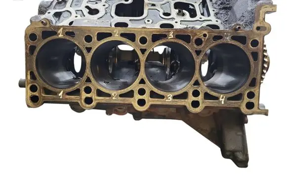Audi A8 S8 D3 4E Engine block ASE 057103021Q
