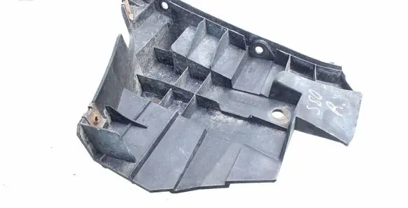 Volvo S80 Front bumper mounting bracket 30796423