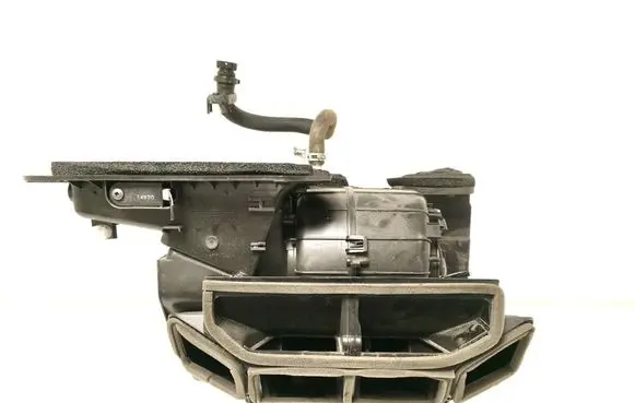 Nissan Qashqai Interior heater climate box assembly 272104EA5A