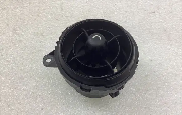Mini Cooper Countryman R60 Dash center air vent grill 9801436 18428710 3003201500