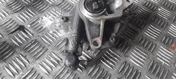Renault Laguna II Vacuum pump 8200934654