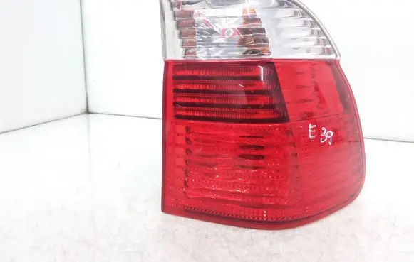 BMW 5 E39 Rear/tail lights 6902532 2496339