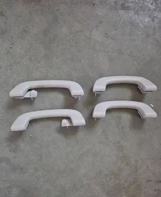 BMW 3 GT F34 A set of handles for the ceiling 