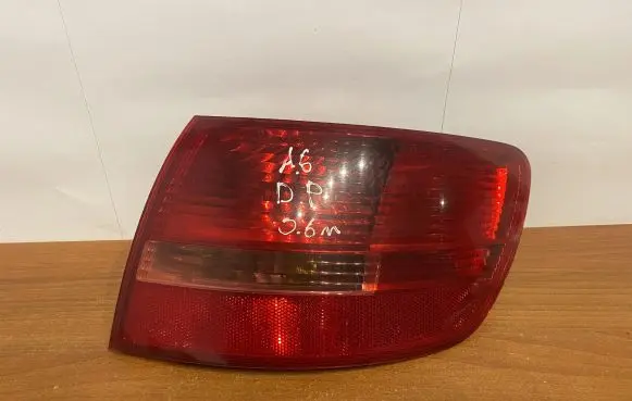 Audi A6 S6 C6 4F Rear/tail lights B459 89036920