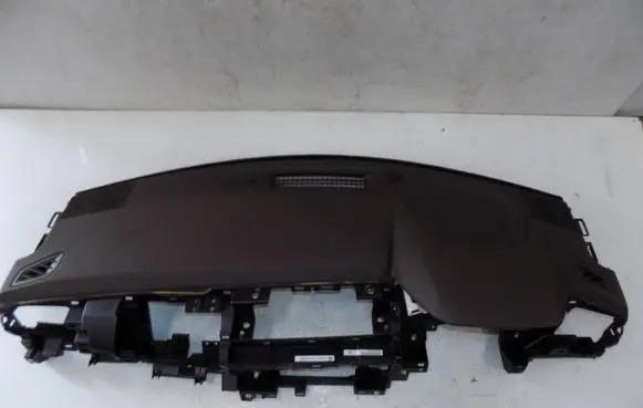 Nissan X-Trail T33 Dashboard