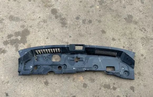 Mitsubishi Eclipse Cross Engine bonnet/hood lock trim molding 7450B049 4X45