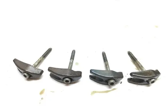 Citroen DS5 Fuel Injector clamp holder