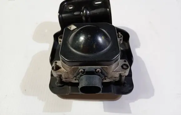 Dodge Charger Distronic sensor radar 68171870AC