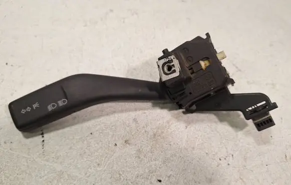 Skoda Octavia Mk2 (1Z) Indicator stalk 1K0953513