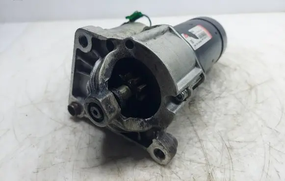Renault Laguna I Starter motor S3052