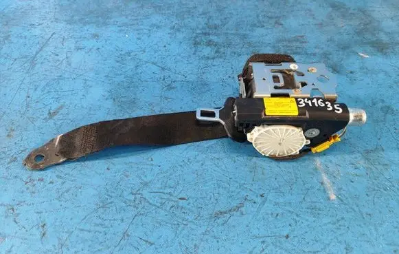 Mercedes-Benz GLC X253 C253 Front seatbelt A25386010853D53