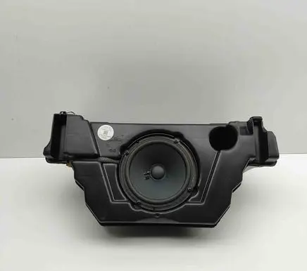 Audi A4 S4 B9 8W Subwoofer speaker 8W9035382D