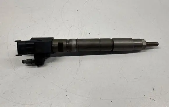 Volvo XC60 Fuel injector 0445116016